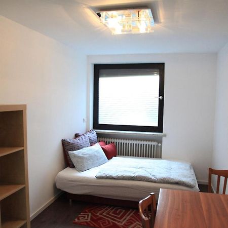 Bezaubernder Bungalow Im Fuenfseenland Naehe S-Bahn เกาทิง ภายนอก รูปภาพ